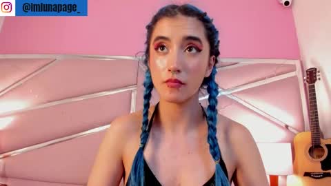 Luna Page online show from 03.03.25