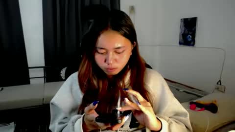 Snapshot of lunapinay chatting on 05.08.26 Luna online show from 05.08.26