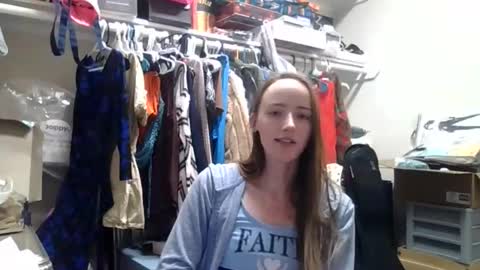 Snapshot of lunapixie2020 chatting on 11.28.25 lunapixie2020 online show from 11.28.25