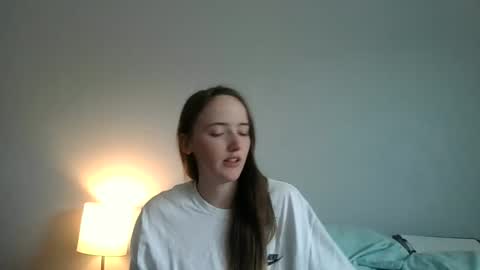 lunapixie2020 online show from 04.28.26