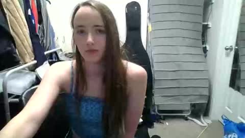 lunapixie2020 online show from 05.05.26