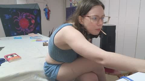 Snapshot of lunaquinn45 chatting on 02.01.25 lunaquinn45 online show from 02.01.25