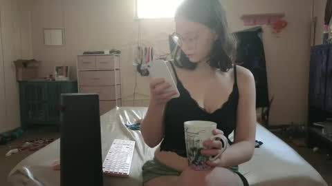 Snapshot of lunaquinn45 chatting on 03.11.25 lunaquinn45 online show from 03.11.25
