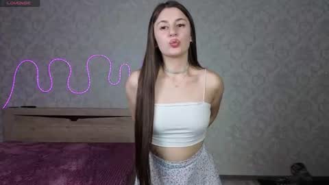 Snapshot of lunara6 chatting on 07.16.26 lunara6 online show from 07.16.26