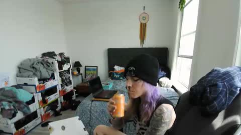 Snapshot of lunaraccoona chatting on 05.22.26 lunaraccoona online show from 05.22.26