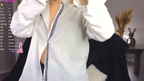 Kelly online show from 09.25.25