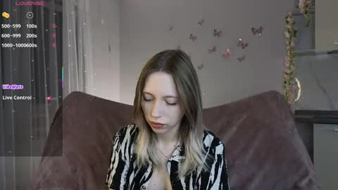 Kelly online show from 04.19.26