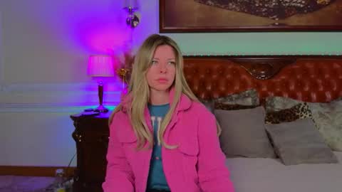 Snapshot of lunarishi chatting on 02.03.26 Luna Rishi online show from 02.03.26