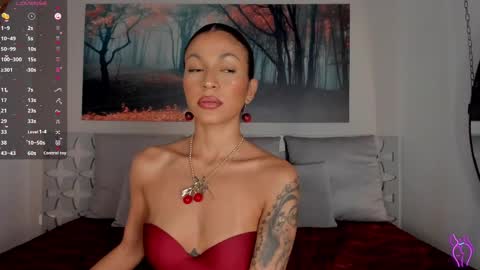 Snapshot of lunaruso chatting on 02.12.25 Luna Ruso  online show from 02.12.25