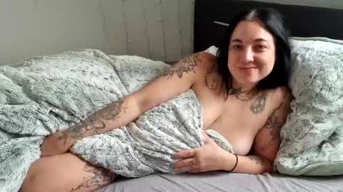 Luna  powered by bitch dust online show from 12.24.24