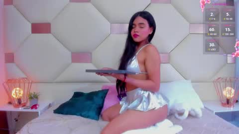 Luna Toledo online show from 09.20.25