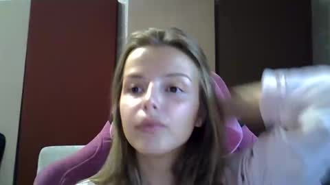 Luna  online show from 09.30.25