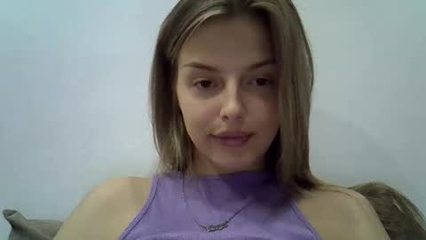 Luna  online show from 10.24.25