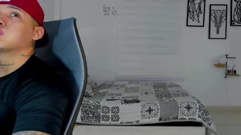 Lunay online show from 03.04.26