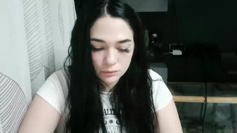 Snapshot of lunikdarya chatting on 10.12.25 lunikdarya online show from 10.12.25