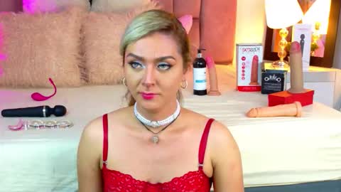 lunitadiva online show from 02.15.26