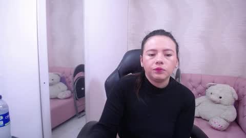 Snapshot of lunnadoll chatting on 03.12.25 Katty what ever do you want on my pv is for extra tokens minimi 250 tks ty u for understand online show from 03.12.25