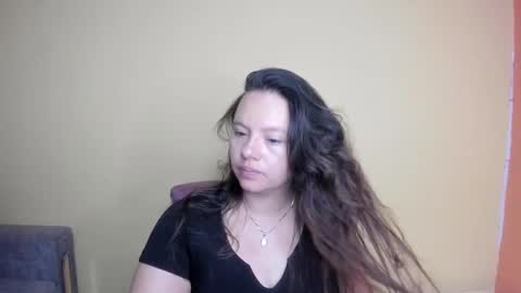 Katty   what ever do you want on my pv is for extra tokens minimi 250 tks ty u for understand online show from 03.01.26