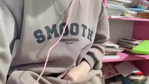 Snapshot of lunochucki chatting on 02.27.26 lunochucki online show from 02.27.26