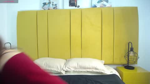 Lupita223 online show from 12.28.24