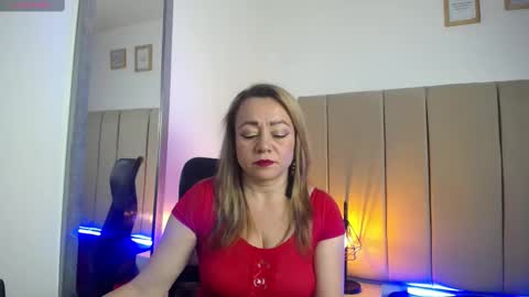 Lupita223 online show from 03.10.25