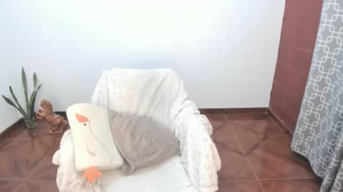 PAULINA online show from 10.12.25