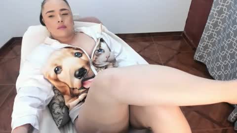 Snapshot of luscious86 chatting on 02.27.26 PAULINA online show from 02.27.26