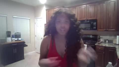 Snapshot of lusciouskoko chatting on 11.15.25 Luscious Koko online show from 11.15.25