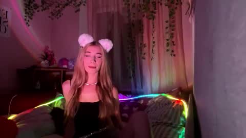 Monica online show from 09.10.25
