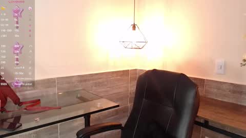 Lussie  online show from 09.15.25