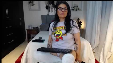 Angela 3 online show from 01.05.26