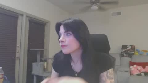 Snapshot of lustfullives chatting on 03.12.25 LustfulLives online show from 03.12.25
