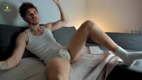 lustfullooking online show from 11.07.25