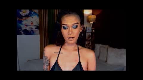 Snapshot of lustfulltrans chatting on 01.26.25 AdriannaFowks online show from 01.26.25