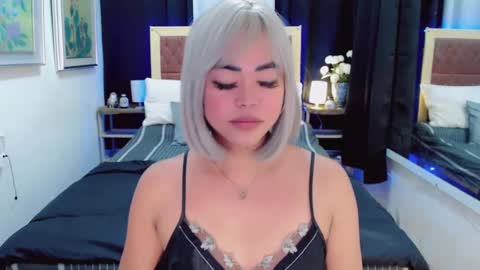 Snapshot of lustfuloffendertrina chatting on 01.02.25 Trina online show from 01.02.25