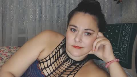 Snapshot of lustifulm chatting on 09.17.25 lustifulm online show from 09.17.25