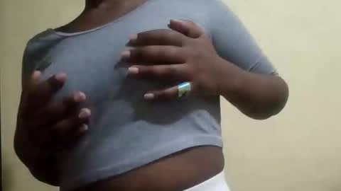 Nessy online show from 09.14.25