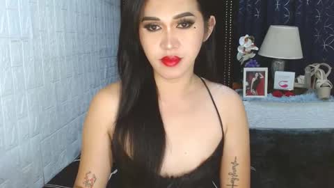 Snapshot of lustress_katalina69 chatting on 02.23.25 lustress_katalina69 online show from 02.23.25