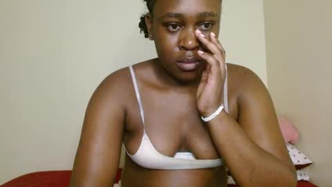 lustrous-choco online show from 03.19.26