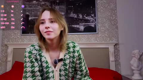 Chloe online show from 02.14.25