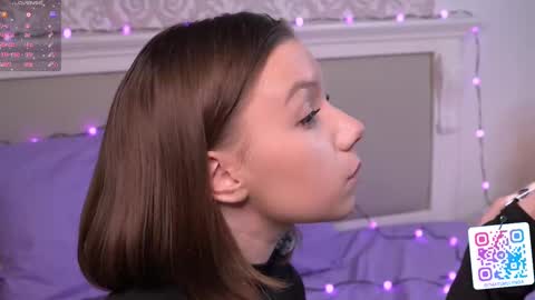 Chloe online show from 03.04.25