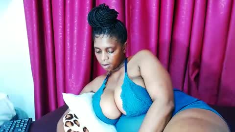 lustydesirex online show from 12.12.24