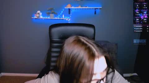 lusy_puff online show from 12.02.24