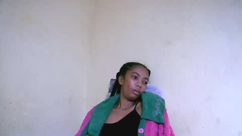 lutchia online show from 09.16.25