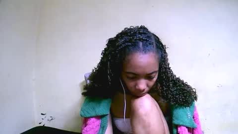 lutchia online show from 09.25.25