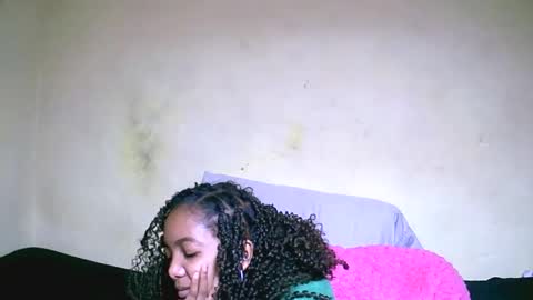 lutchia online show from 09.26.25