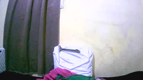 lutchia online show from 10.06.25