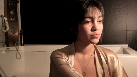 Lu online show from 01.12.25