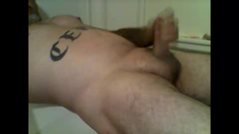 luv2stroke209 online show from 11.07.25