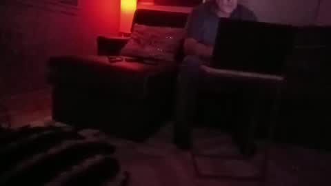 Luv2tokNstrok online show from 09.21.25